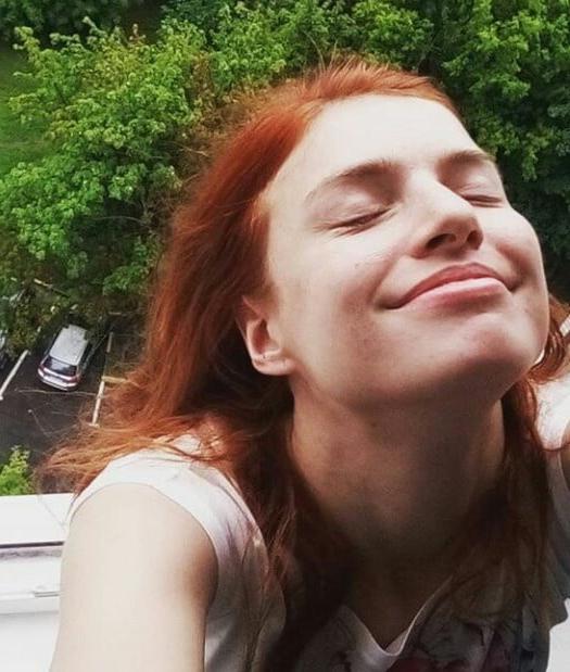 25P I wanna Fuck this Slut so bad