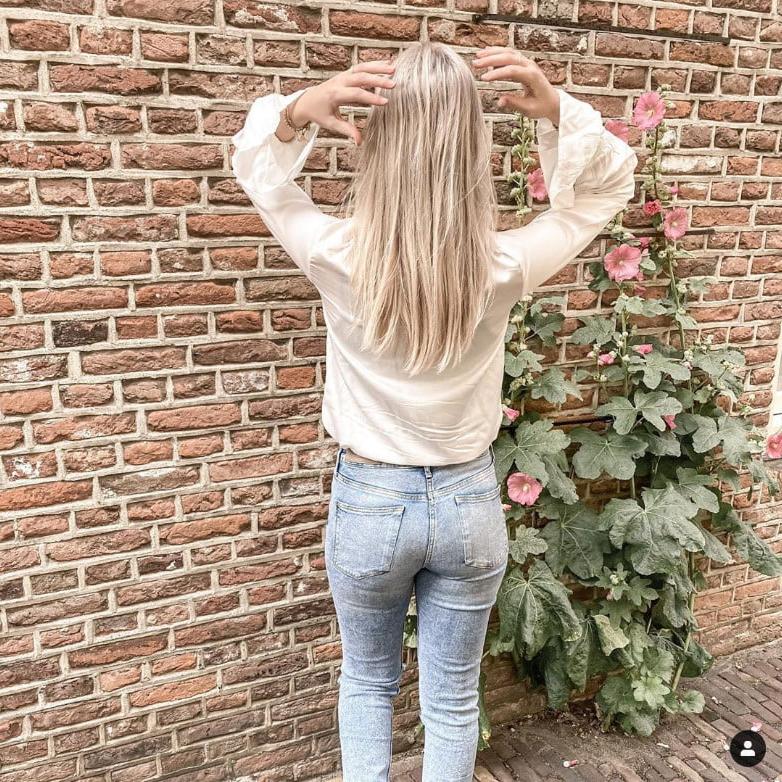 25P Dutch Teens