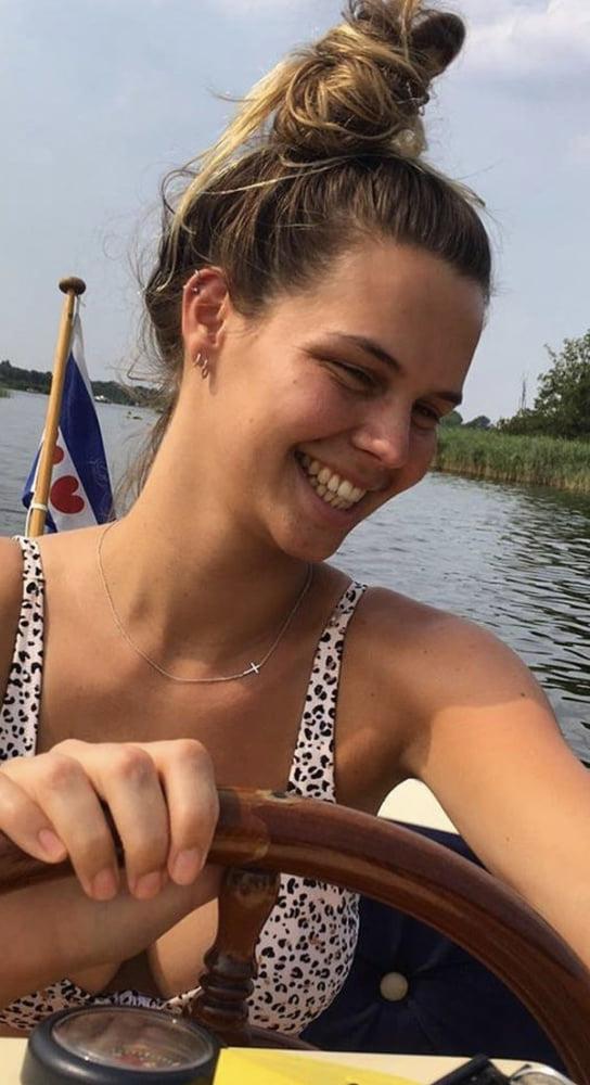 14P Hot Dutch Rebecca