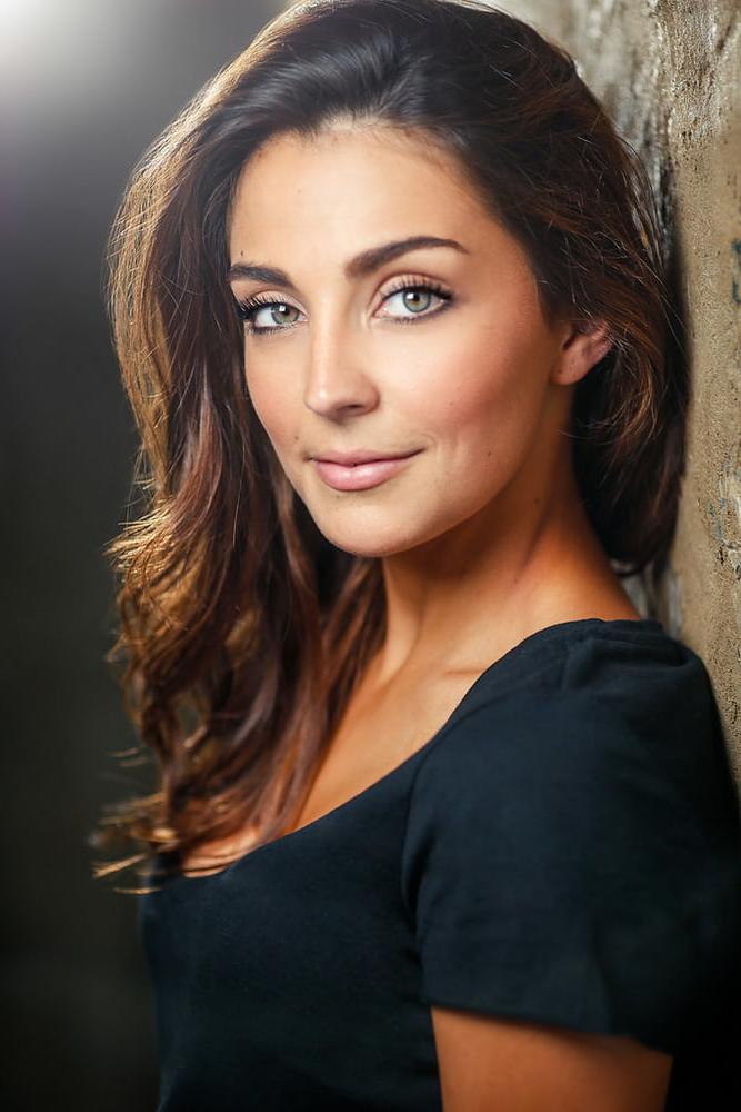 25P Nikki Runeckles Fit As Fuck 2