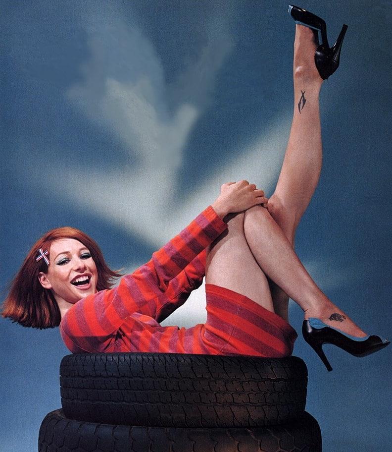 25P Alyson Hannigan Fit As Fuck