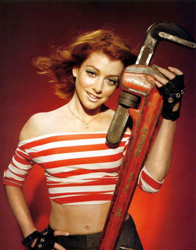 25P Alyson Hannigan Fit As Fuck