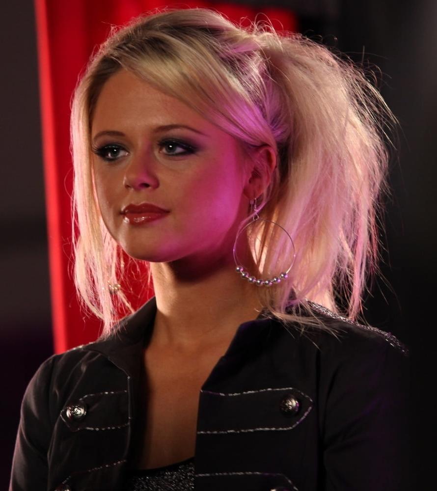 25P Emily Atack Fit As Fuck 2