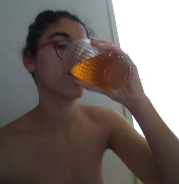 8P Tinny slut love drink piss