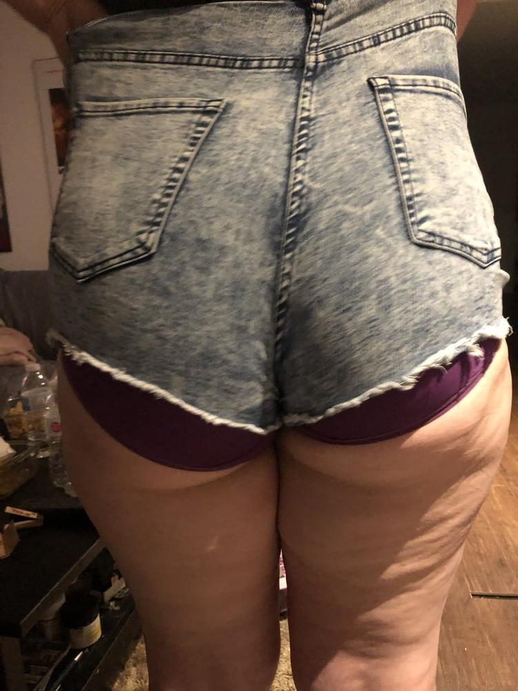18P My Silly Dumb Pawg