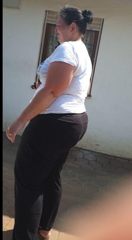 21P Monster Ass, $is in law