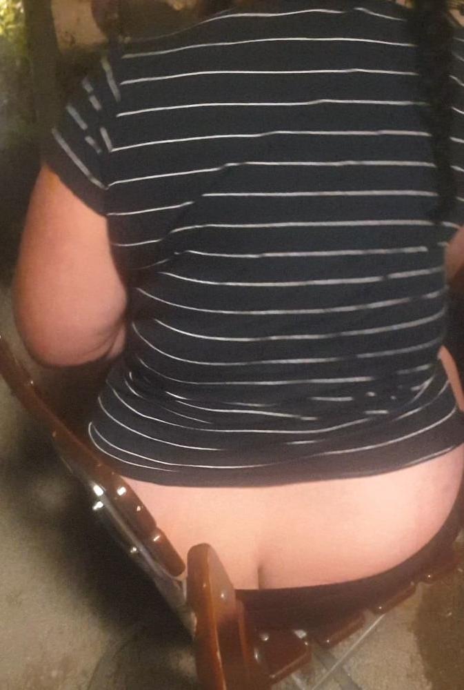 21P Monster Ass, $is in law