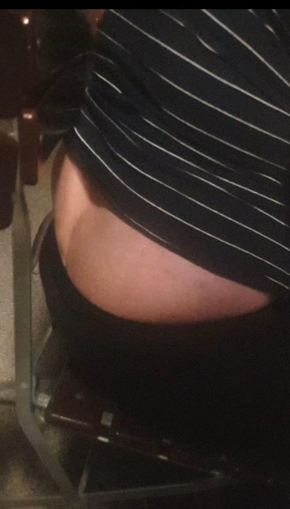 21P Monster Ass, $is in law