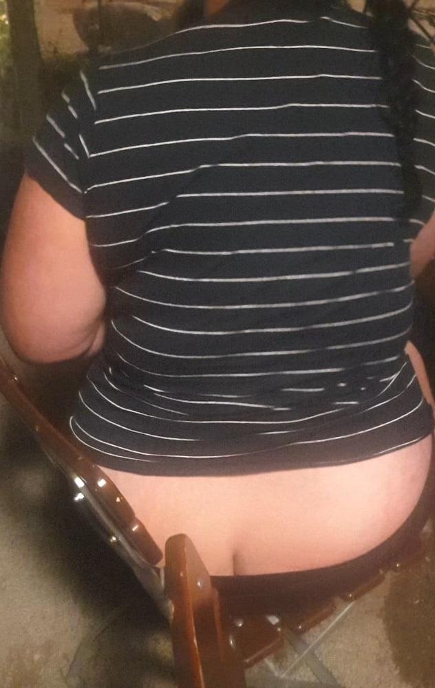 21P Monster Ass, $is in law