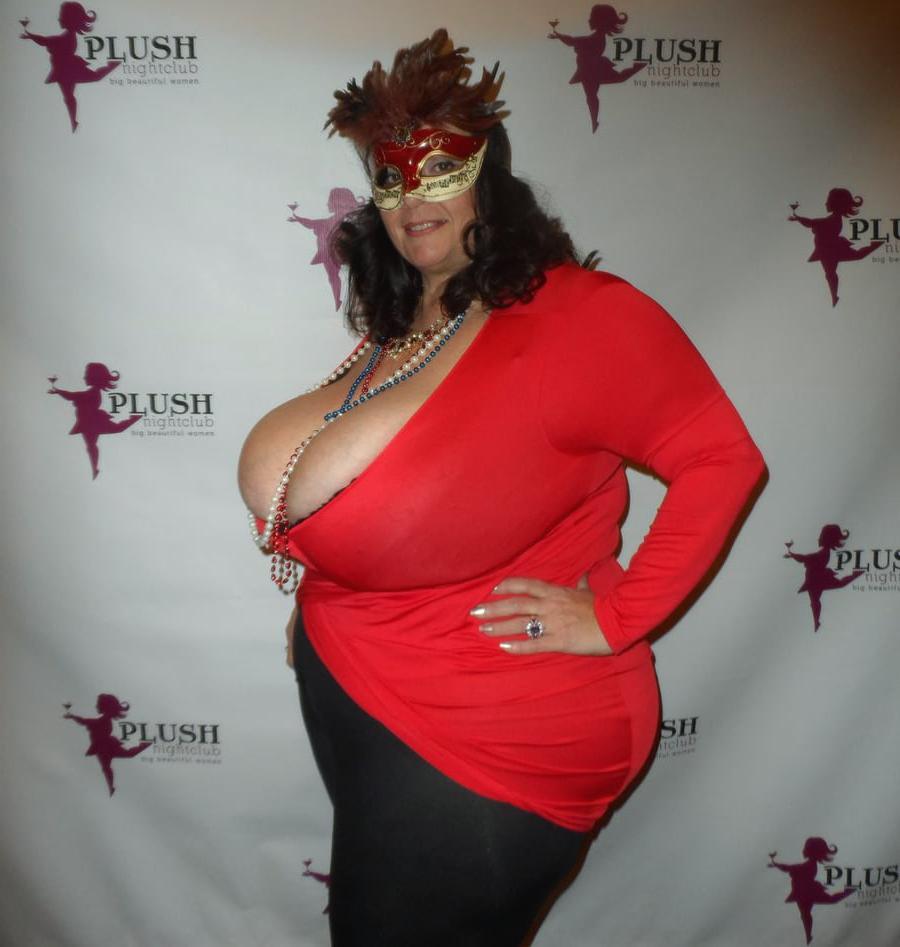 18P Monster Tits 18