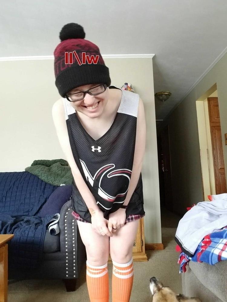 25P Tiny Petite Nerdy Redhead Teen Spreads &amp; Toys Cunt &amp; Asshole