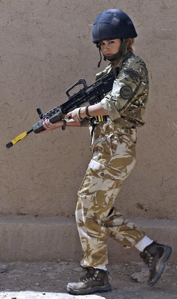 25P Cheryl Cole Fit As Fuck Hot Look