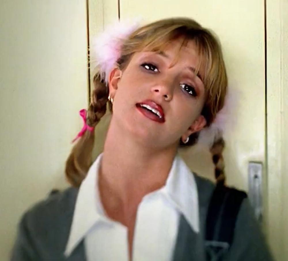 25P Britney Spears Fit As Fuck Hot Look