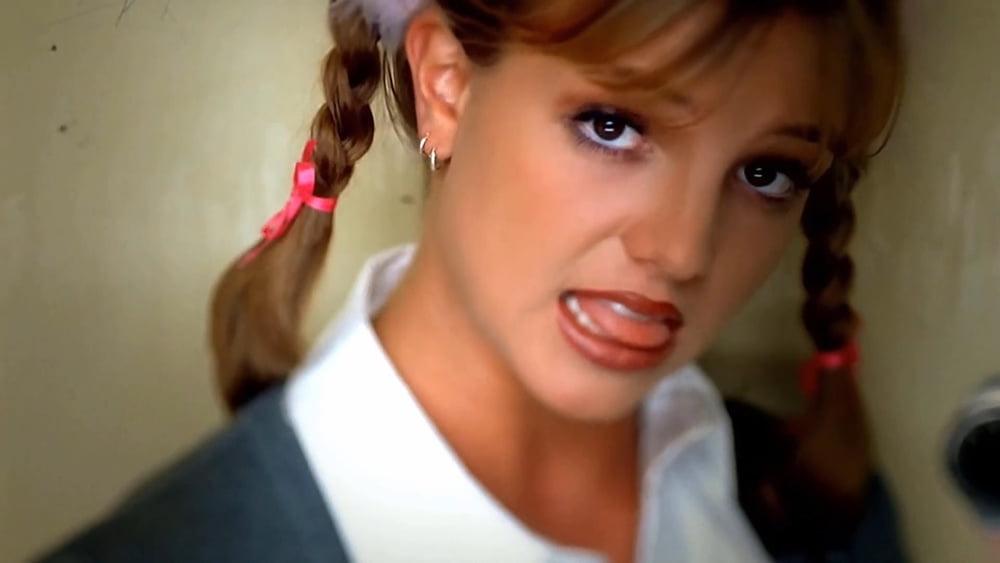 25P Britney Spears Fit As Fuck Hot Look