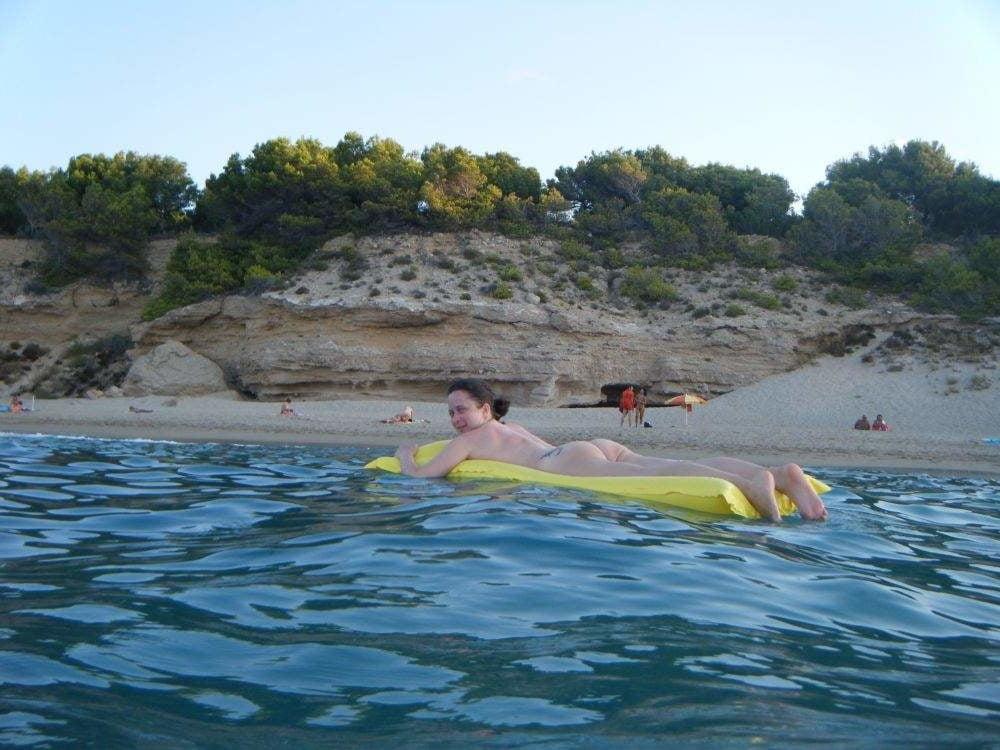 25P Nudist Holiday Photos 2015 naturist