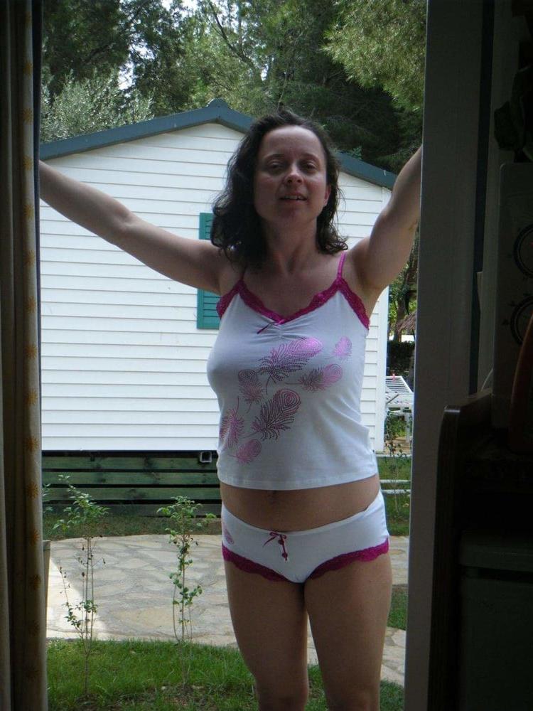 25P Nudist Holiday Photos 2015 naturist