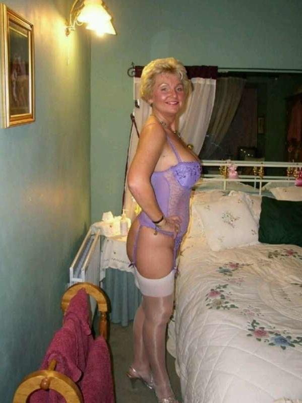 25P i love older women so sexy hot