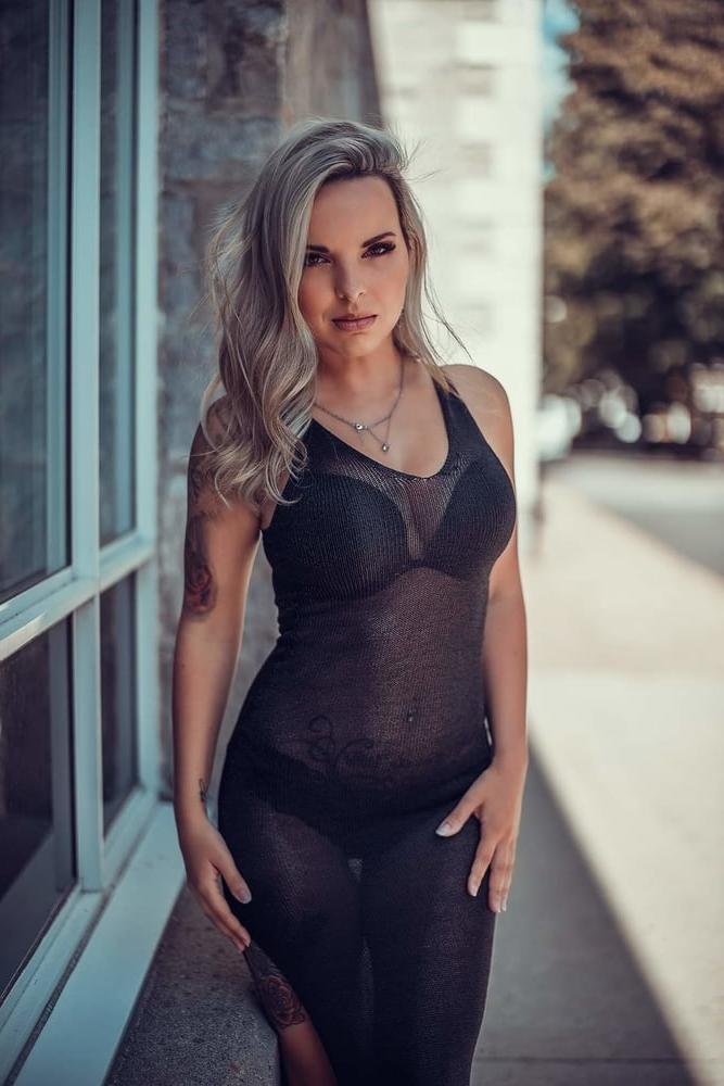 25P Canadian erotic full models-12