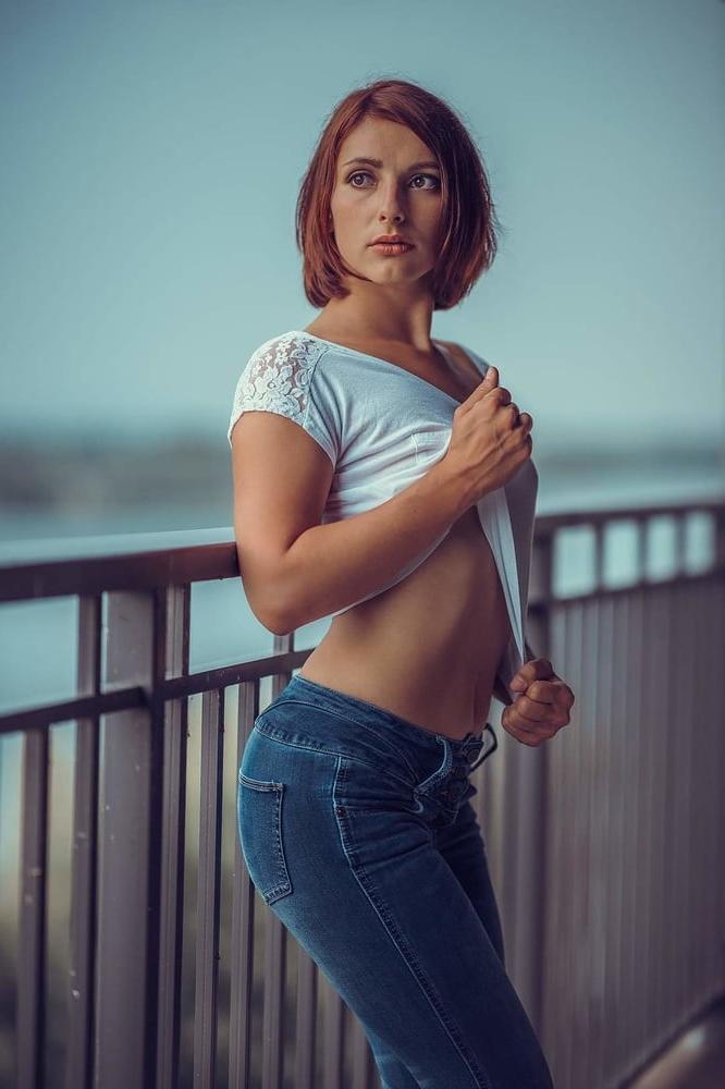 24P Canadian erotic full midel-11