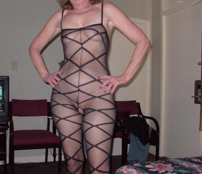 25P sexy matures in bodystockings 4