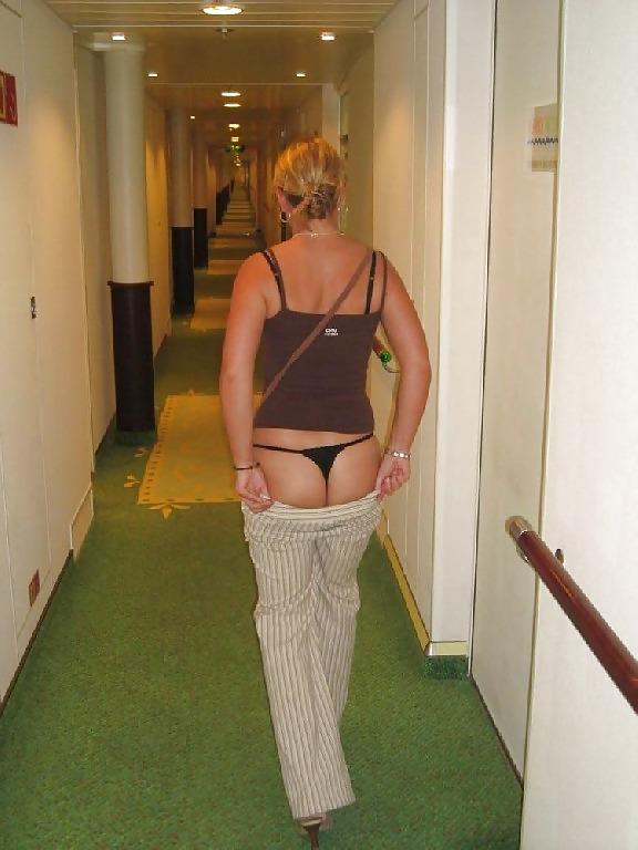 25P 100 Hidden Voyeur Tanga Panties Pics