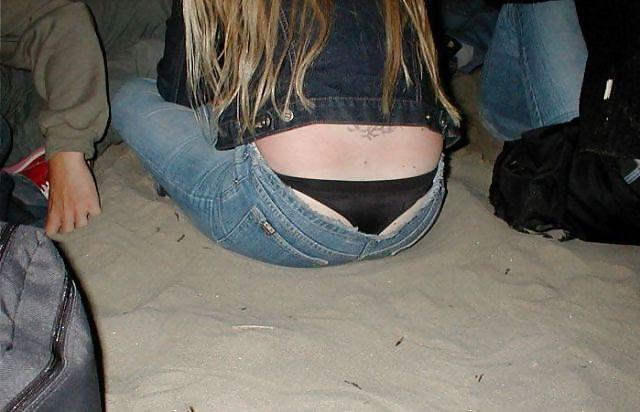 25P 100 Hidden Voyeur Tanga Panties Pics