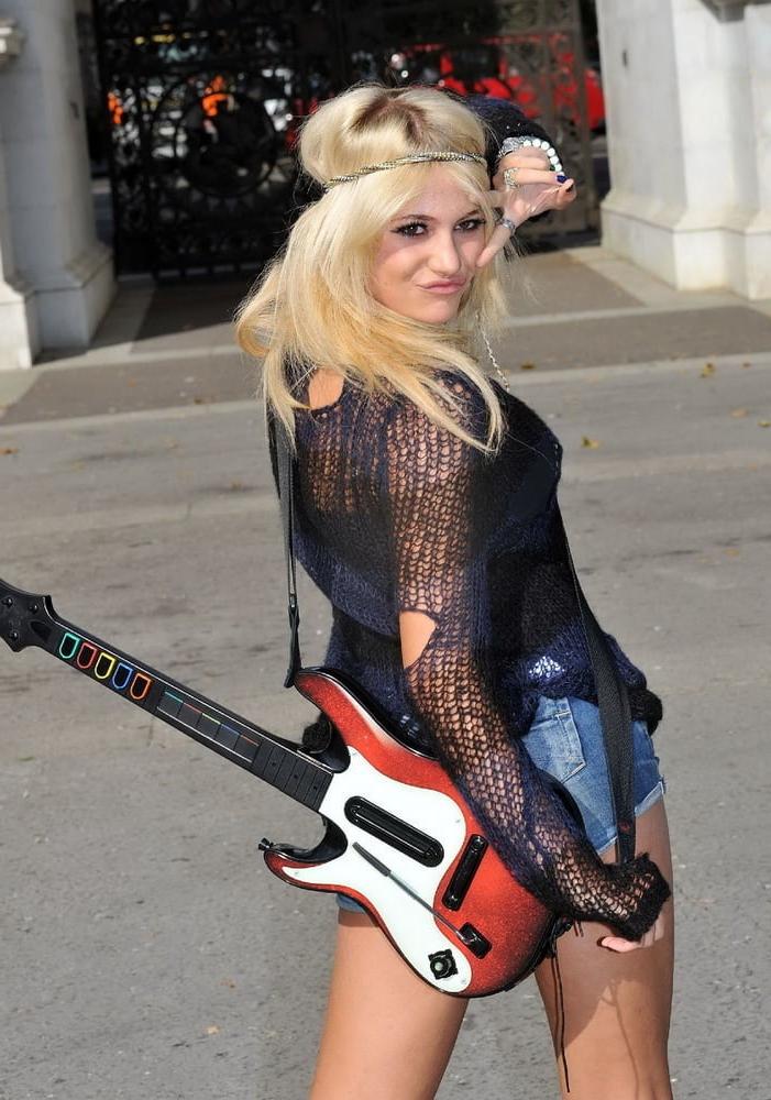 25P Pixie Lott Fit As Fuck Hot Look