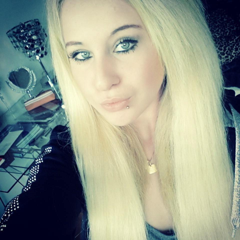 25P Dutch Blonde whore Nina