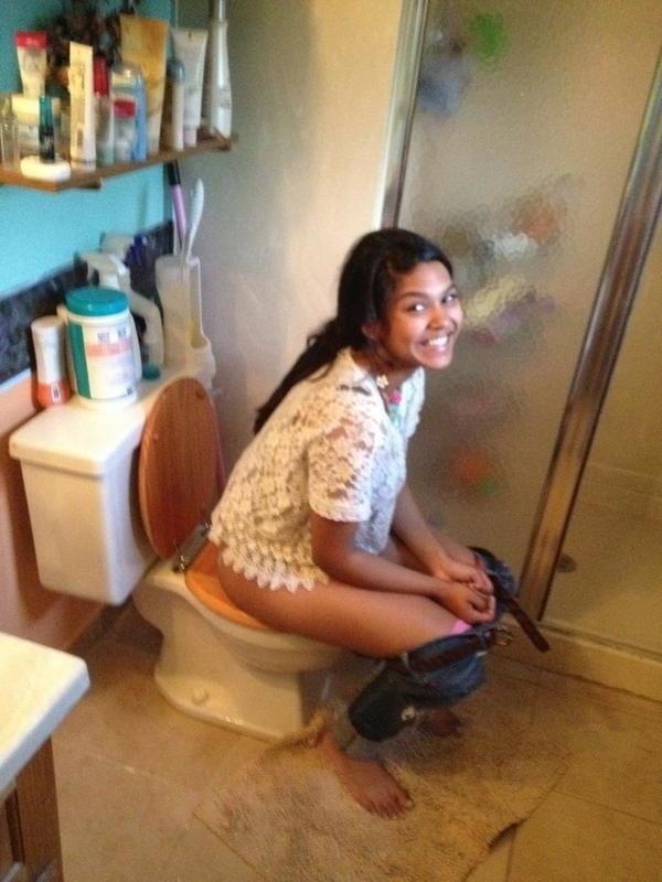 12P Exposed peeing