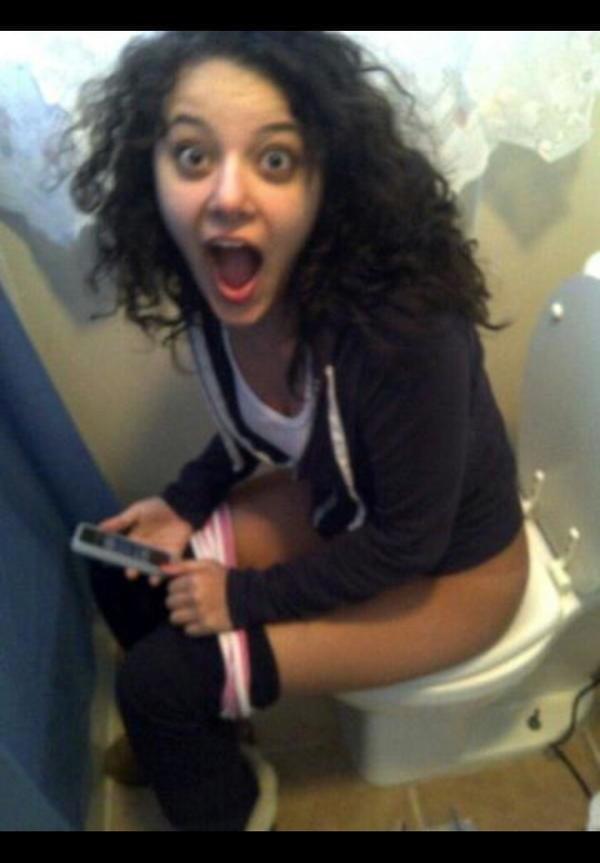 12P Exposed peeing