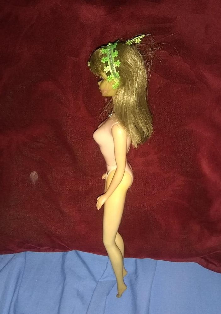 25P 28 agosto Barbie Doll 70s