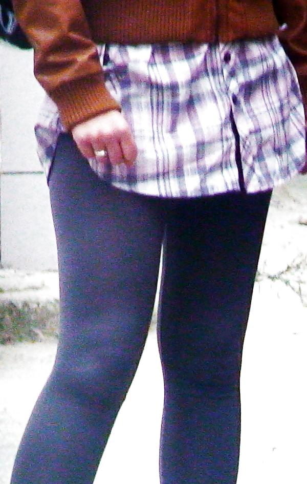 13P Taytli kotlu bayanlar kizlar hidden photo  public tights