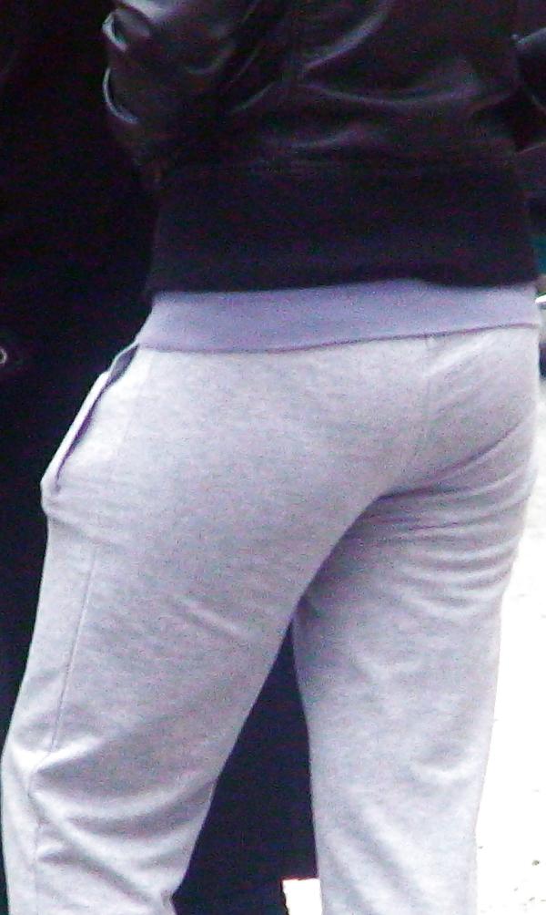 13P Taytli kotlu bayanlar kizlar hidden photo  public tights