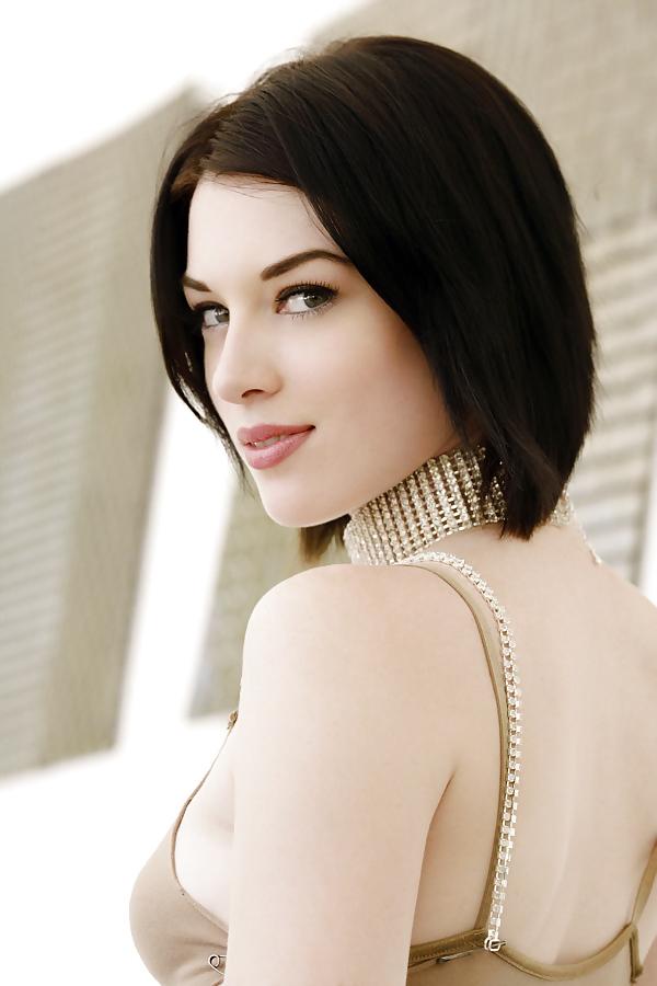 6P Stoya Doll