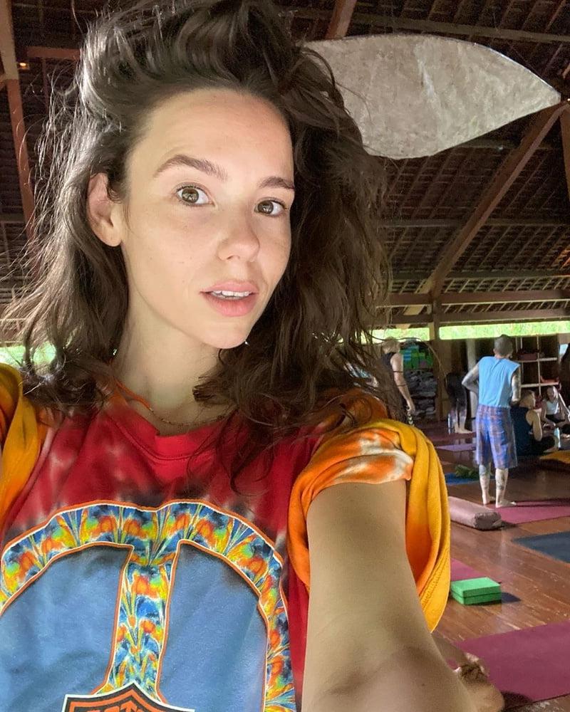 25P Dutch hottie Gwen van Poorten #5