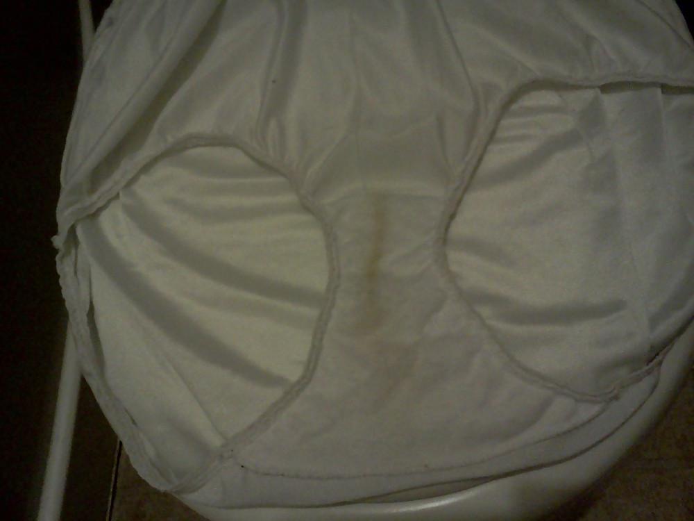 8P Dirty panties3