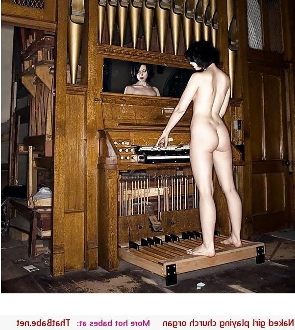 20P We love Nude in Church