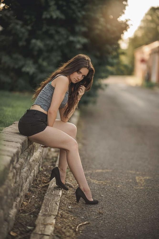 21P Canadian erotic full models-6