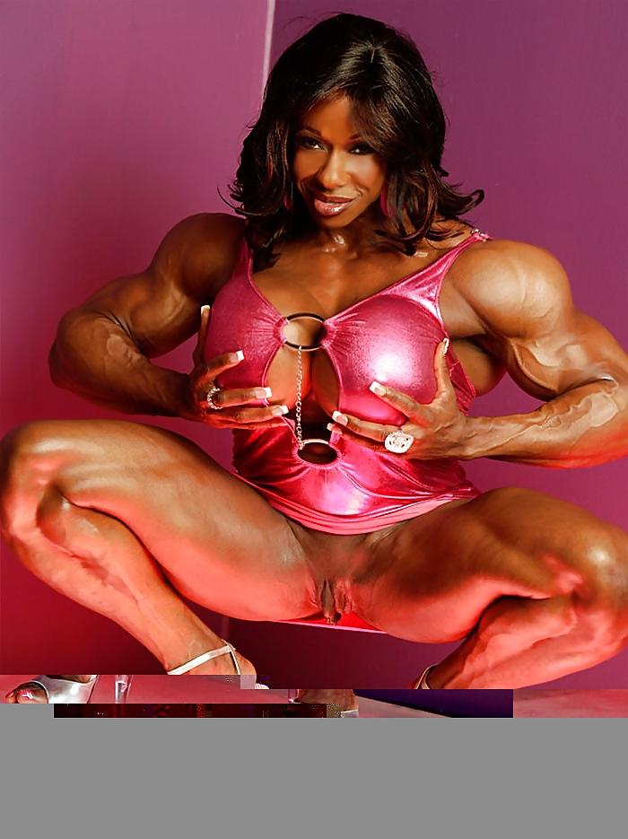 25P Sexy female bodybuilders