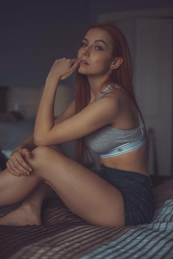 25P Canadian erotic full models-5