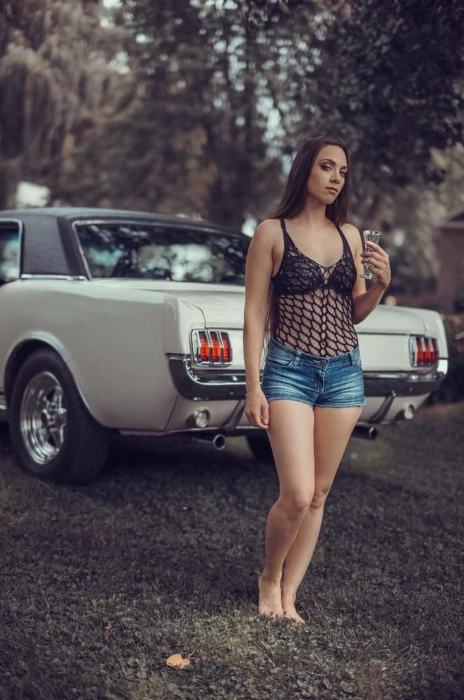 25P Canadian erotic full models-5