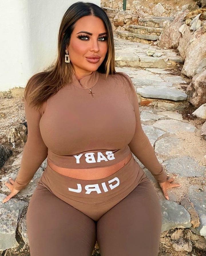 25P HannahB Pawg Gallery 6