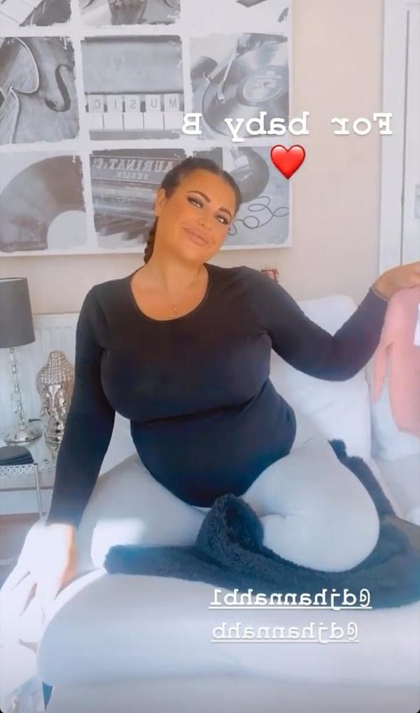 25P HannahB Pawg Gallery 6