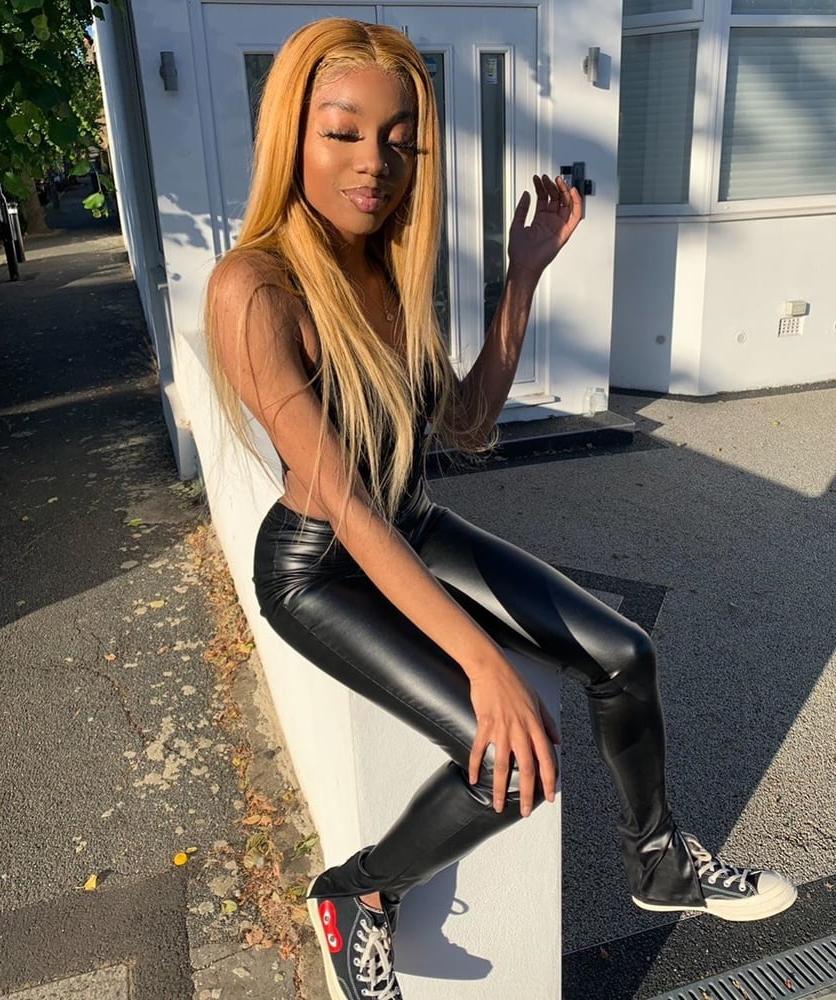 25P Fuck slut Barbi