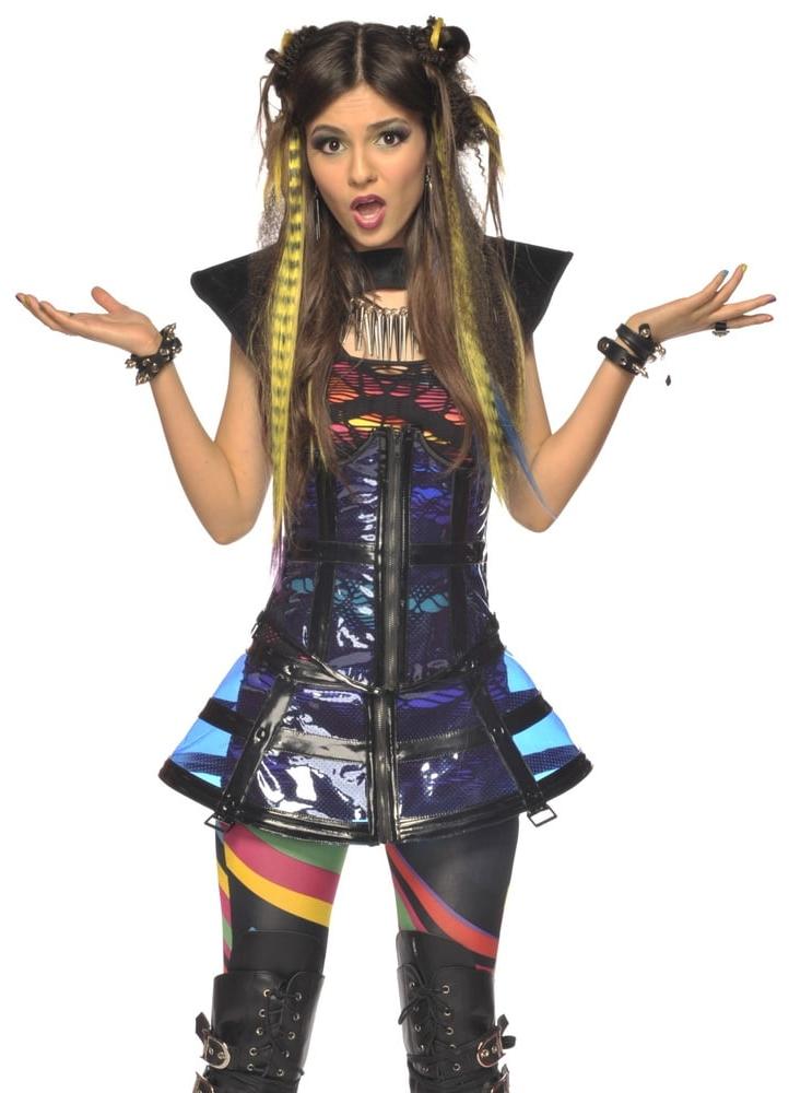 25P Victoria Justice Fit As Fuck Hot Look 6