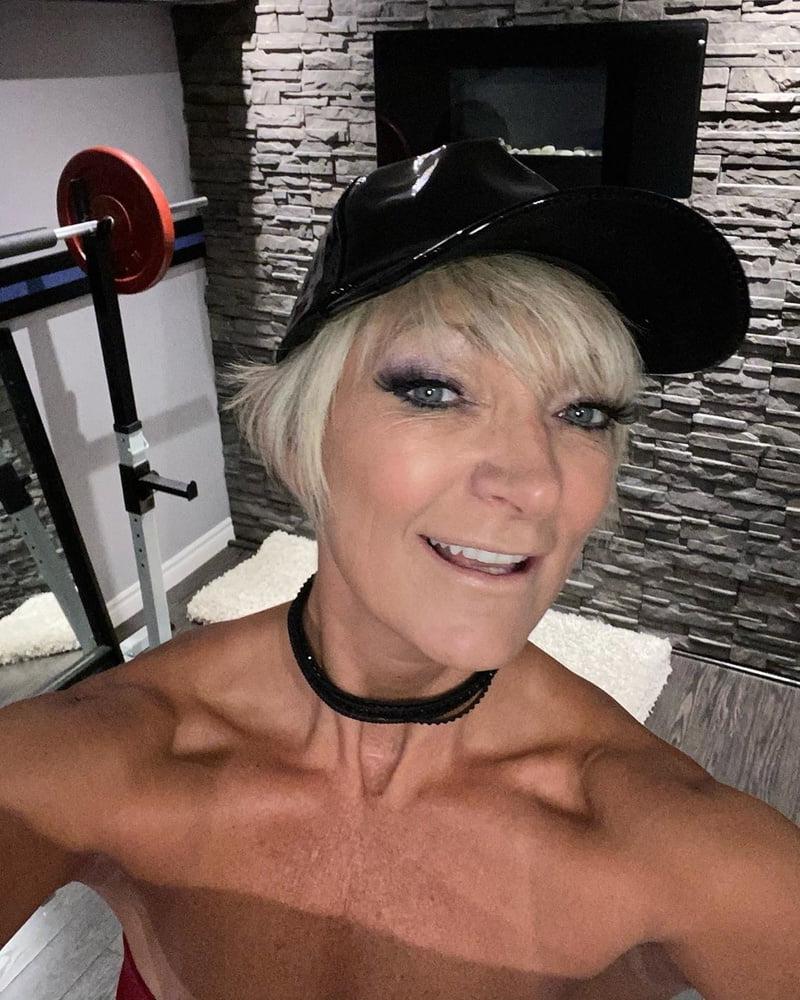 25P Milf fuck pig Charlene
