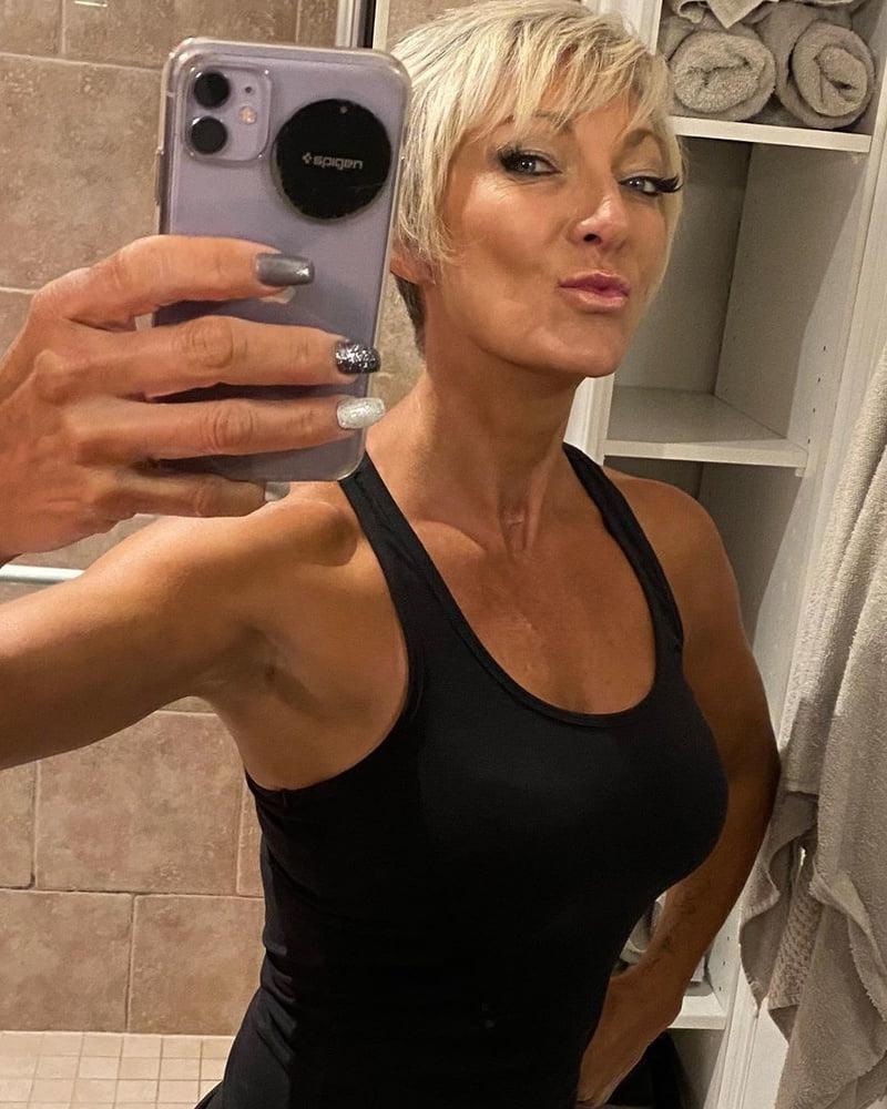 25P Milf fuck pig Charlene