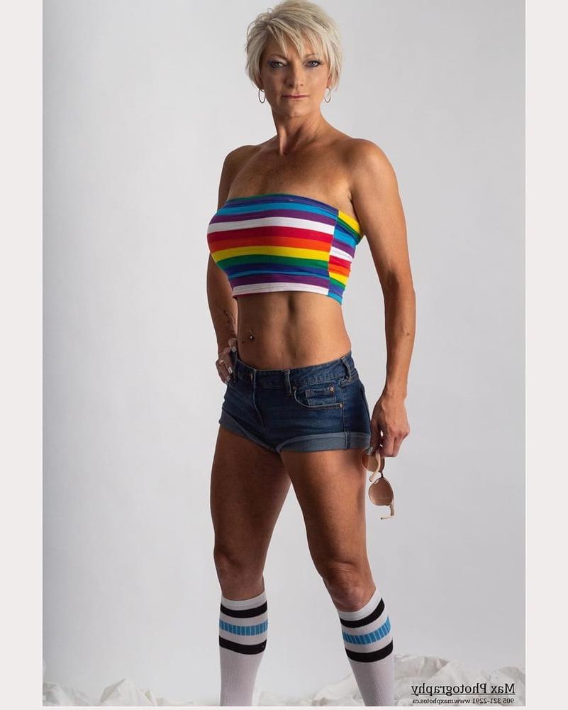 25P Milf fuck pig Charlene
