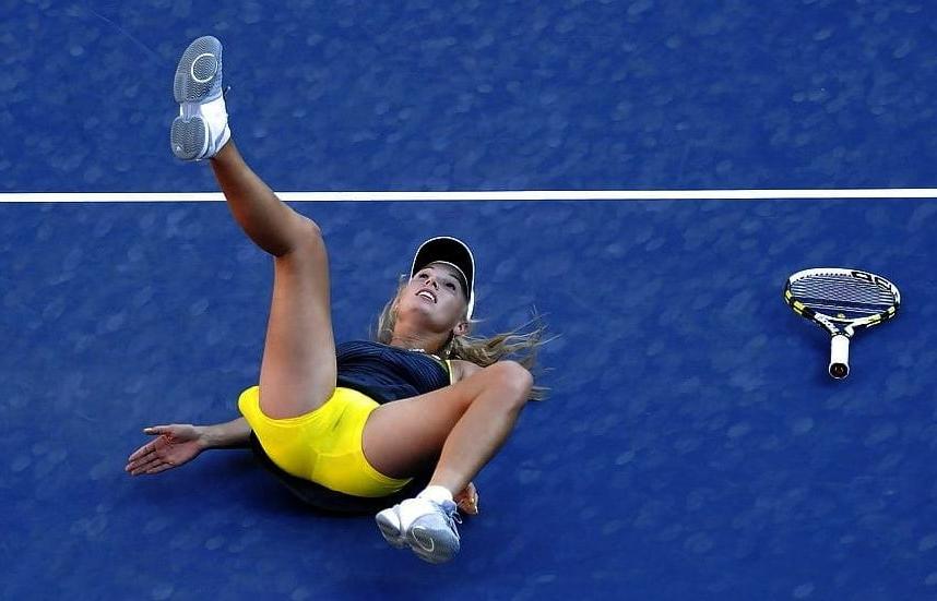 25P Caroline Wozniacki tennis cameltoe
