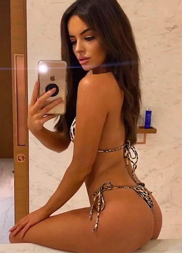 25P Love Island Sluts